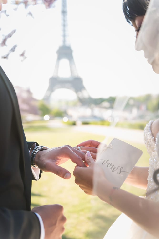 Paris Wedding Photographer - Fran