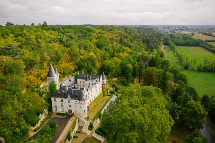 Chateau de Chissay - Ideal location for small weddings in Loire Valley not far from Paris - drone