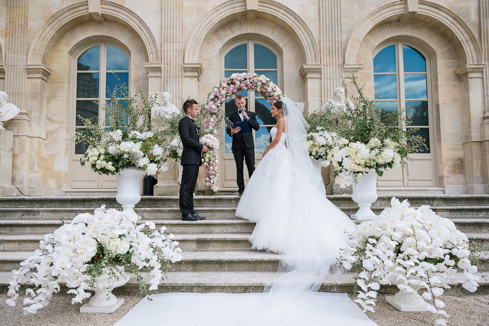 Chateau wedding in Paris