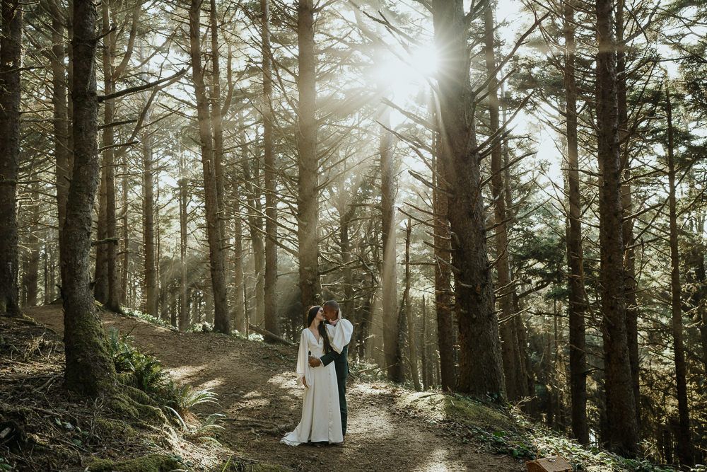 Choose a wedding photographer that incorporates nature into his imagery