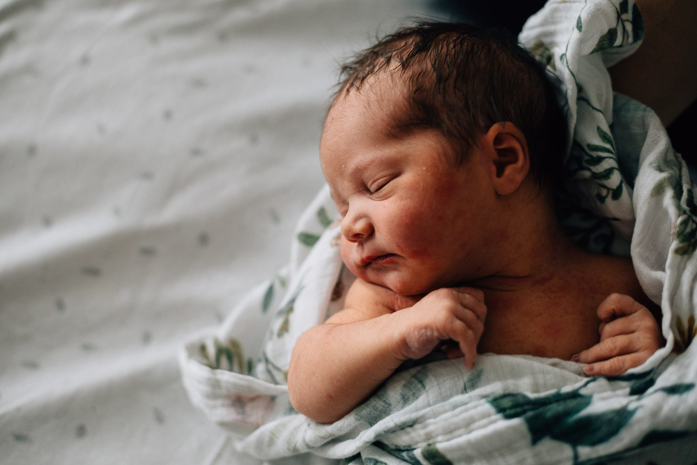 How to choose your newborn photographer - Photo by Delanie Potts Melbourne newborn photographer