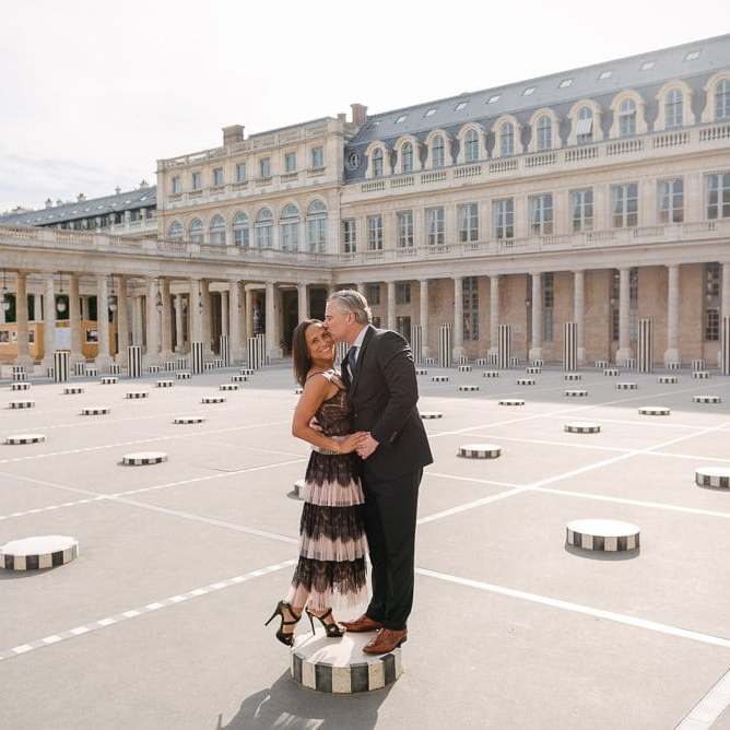 Romantic Photography Spot in Paris – Palais Royal