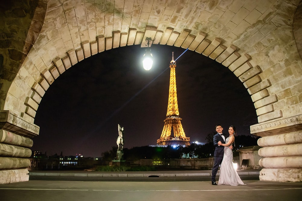 Night pre wedding photos at the Eiffel Tower
