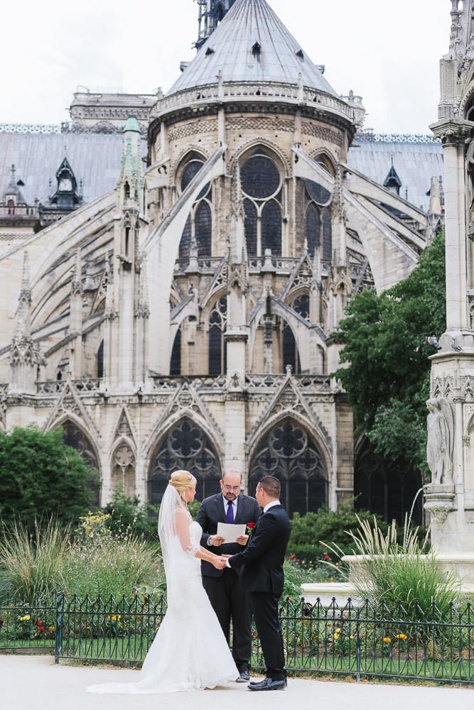 paris elopement by the notre dame cathedral in paris