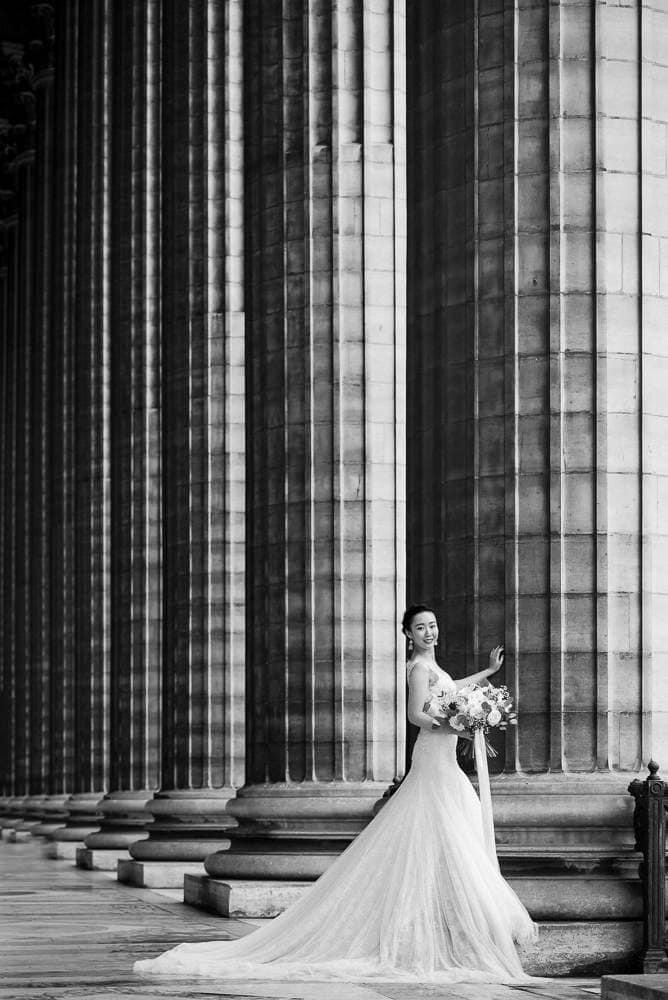 paris pre wedding photography - bridal portrait at La Madeleine in Paris