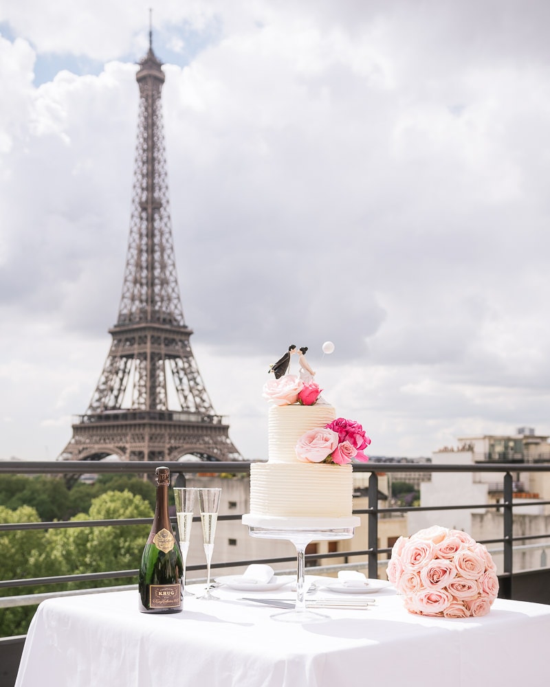 Paris wedding cake - Synies prepares dream wedding cakes for elopements in Paris