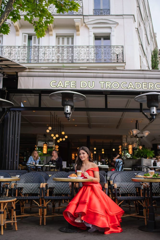 places to take quinceanera pictures a parisian cafe