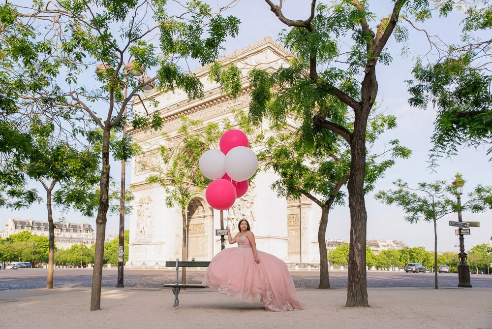 places to take quinceanera pictures champs elysees paris