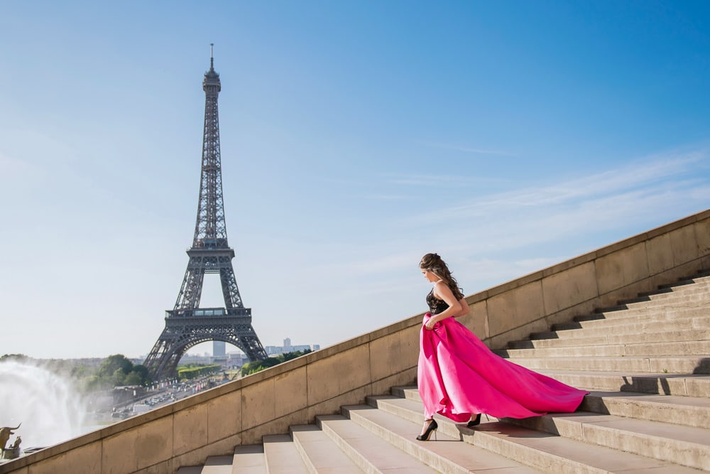 places to take quinceanera pictures in paris by the eiffel tower