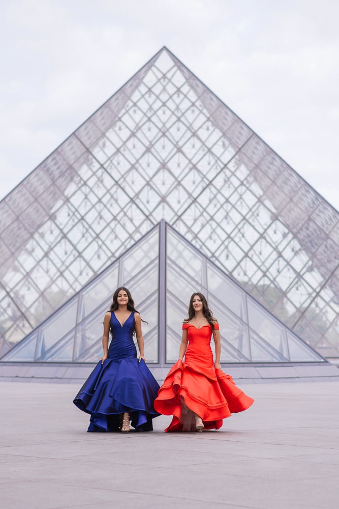 quinceanera photo shoot - two beautiful girls walking in Paris