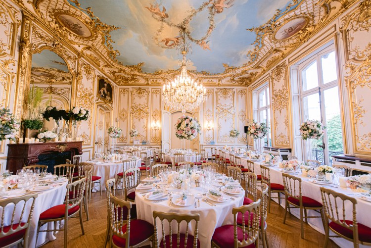 Romantic venue for intimate events in Paris