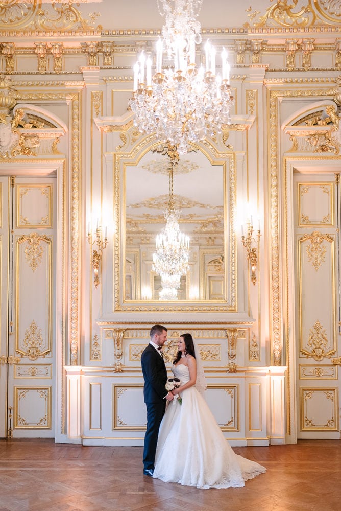 Shangri La is one of the most beautiful places to elope in paris