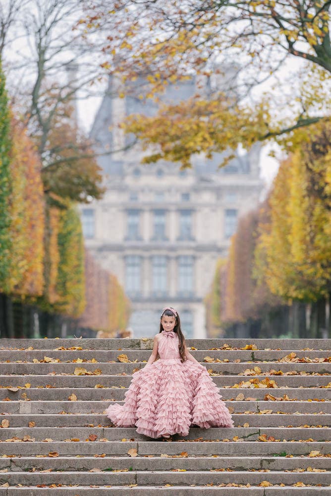 where to take family portraits tuileries gardens in paris